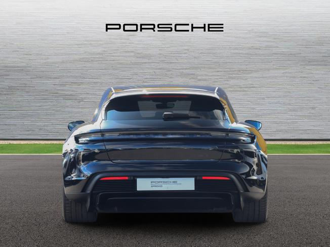 PORSCHE Taycan Photo 7