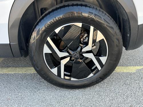 Peugeot 2008 Photo 57aed7a4-b3d4-4764-befd-cb3baad3beb8.jpeg