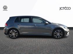 Volkswagen Golf Photo 4