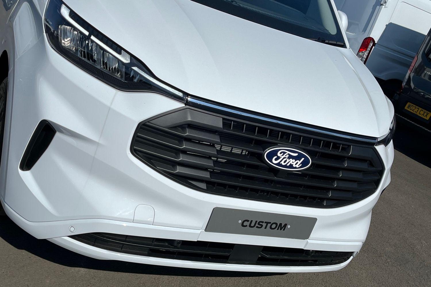 Ford TRANSIT CUSTOM Photo 40