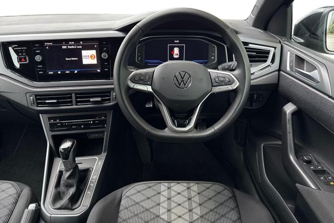 VOLKSWAGEN Taigo Photo 33