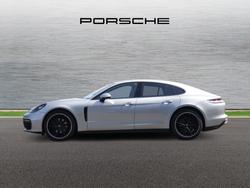 PORSCHE Panamera Photo 5