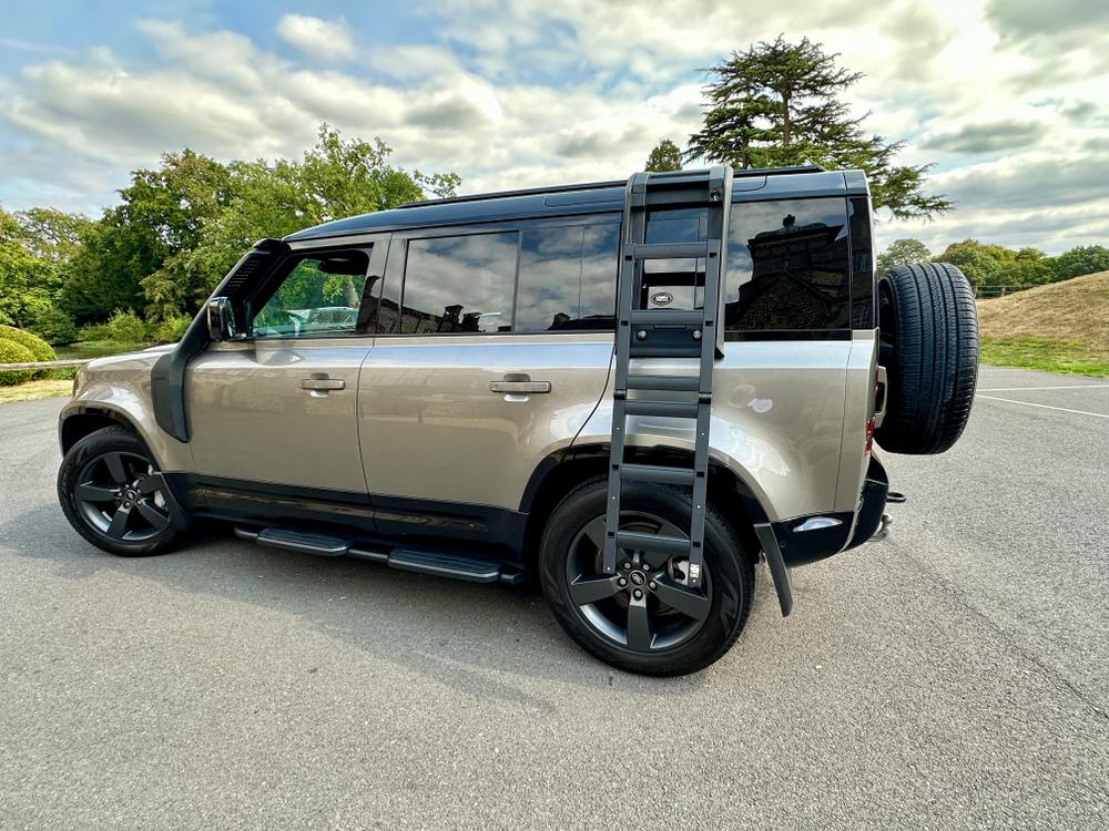 Used Land Rover Defender 110 GX73USE 15