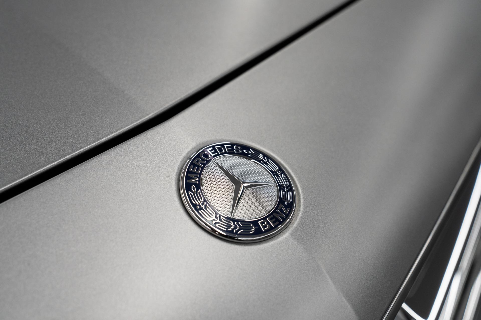 Mercedes-Benz S-CLASS Photo 581125fa-717c-4beb-b6d5-4c6d21982237.jpg