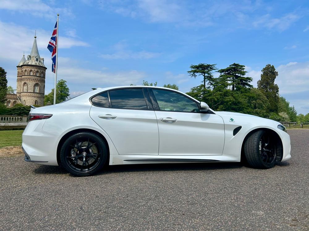 Used Alfa Romeo Giulia LC22YDN 5