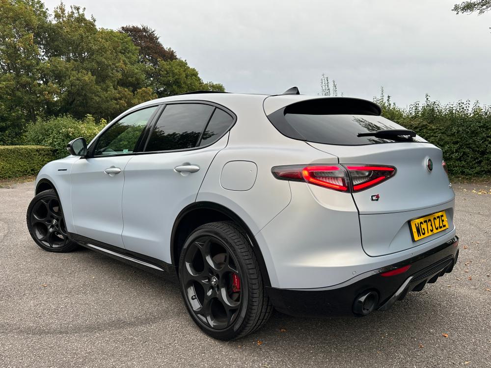 Used Alfa Romeo Stelvio WG73CZE 11