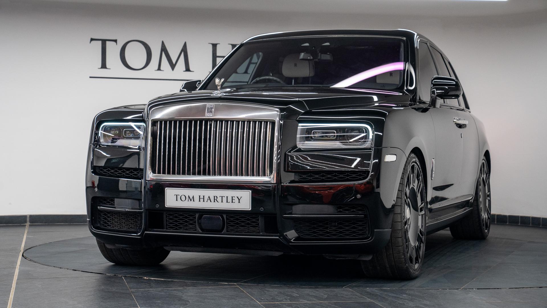 Rolls-Royce Cullinan Photo 582c1ed9-fd51-44d8-9177-58164c8de9e8.jpg