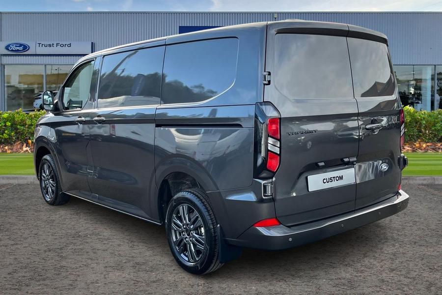 Ford TRANSIT CUSTOM Photo 5831d4be-8942-4379-9f13-bd44075f8a95.jpg