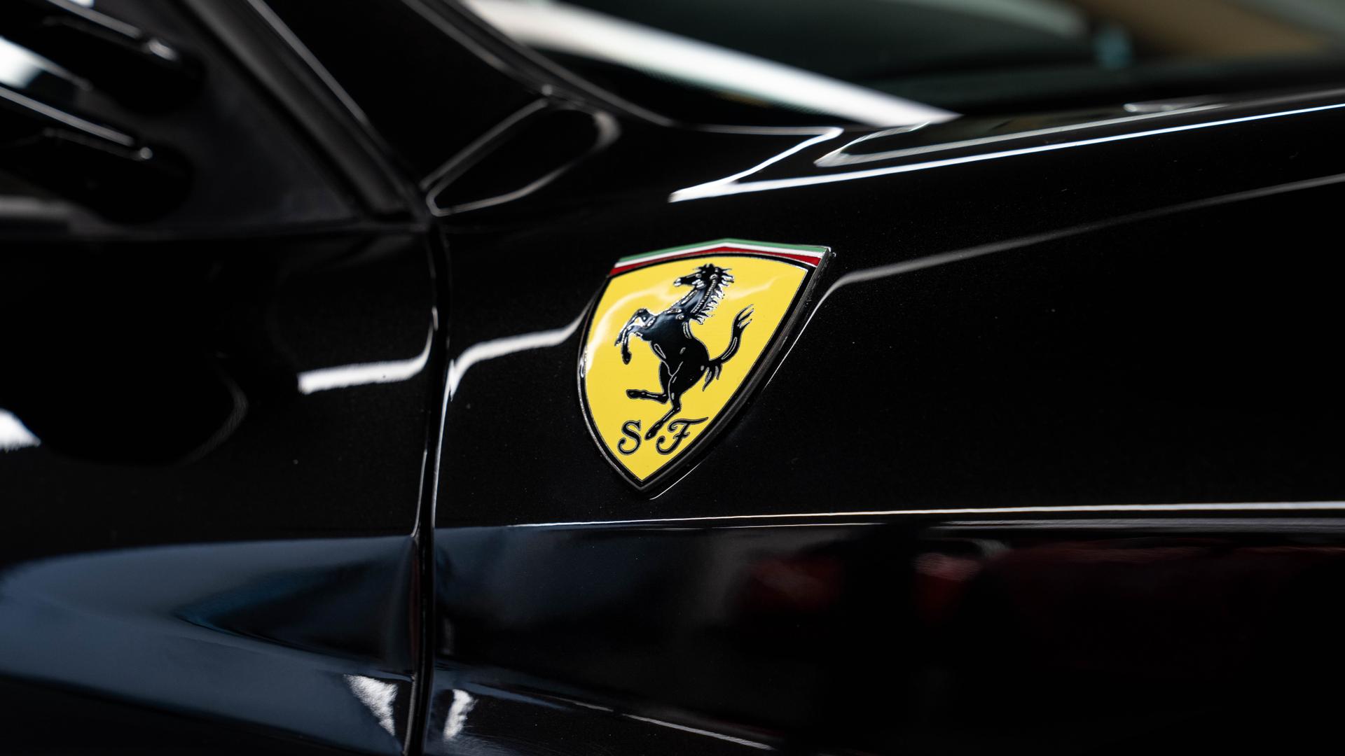 Ferrari F430 Photo 5832e60a-385c-4c0e-a751-bcefa58c5fd7.jpg