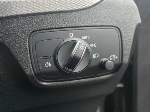 Audi Q2 Photo 58376301-9bba-4a31-ada1-ad09af0f9505.jpg