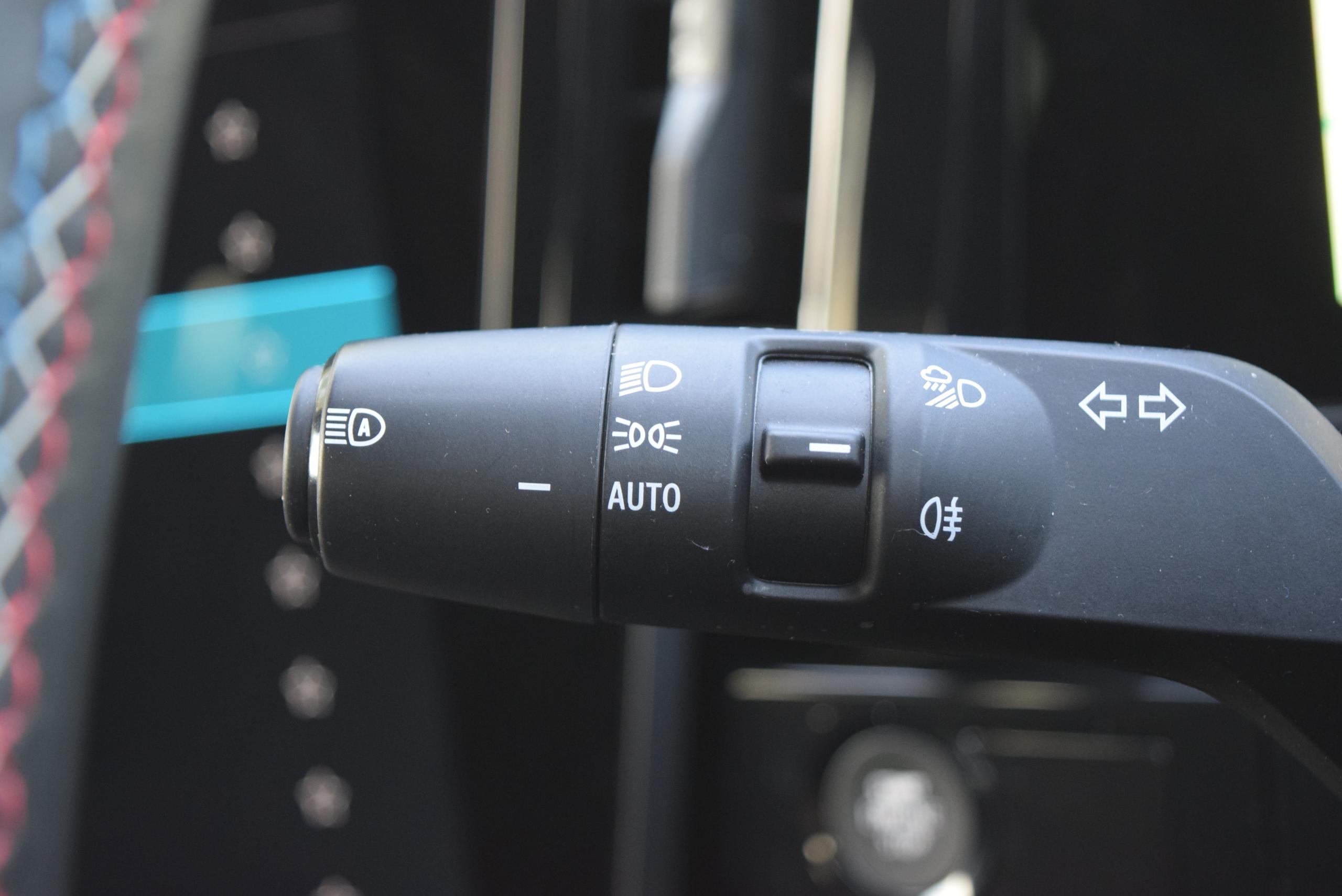2023 RENAULT AUSTRAL E-Tech FHEV Techno Esprit Alpine 5dr Auto - vehicle photo 17 for sale on PureCar