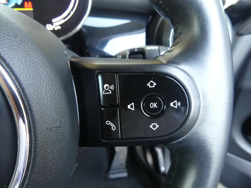 MINI Electric Hatch Photo 583cfe04-7812-44f0-9cbe-682733ae7cb2.jpg