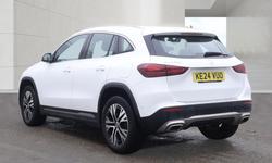 Mercedes-Benz GLA Photo 6