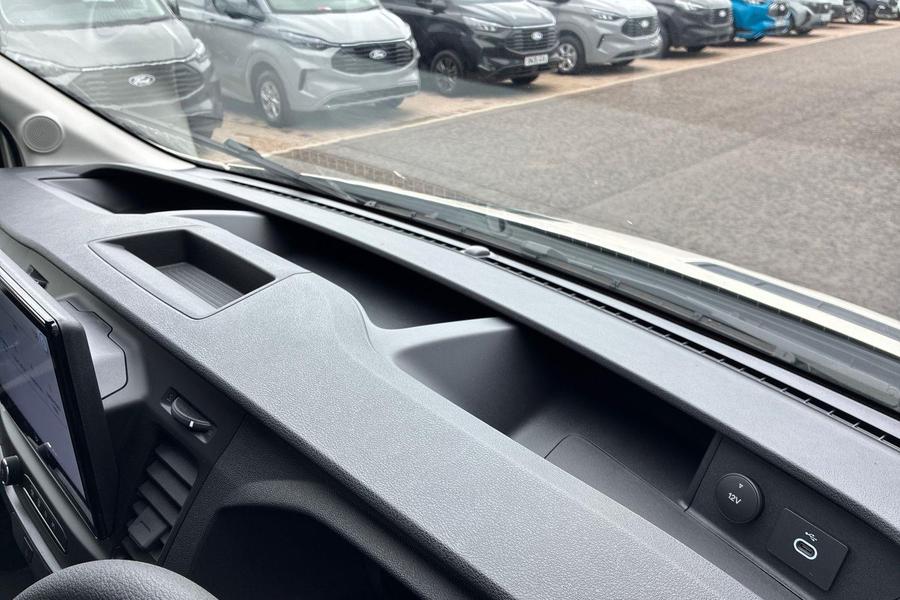 Ford TRANSIT Photo 58799083-6a64-41a7-b317-a4e1ab14efad.jpg