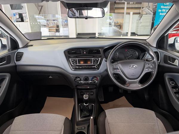 Used Hyundai i20 VF15AXW 16