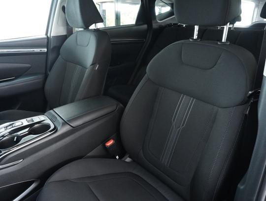 Hyundai TUCSON Photo 588c9d7f-78a8-49ab-8768-583875f6e799.jpg