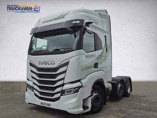 Iveco S-WAY 500hp Photo