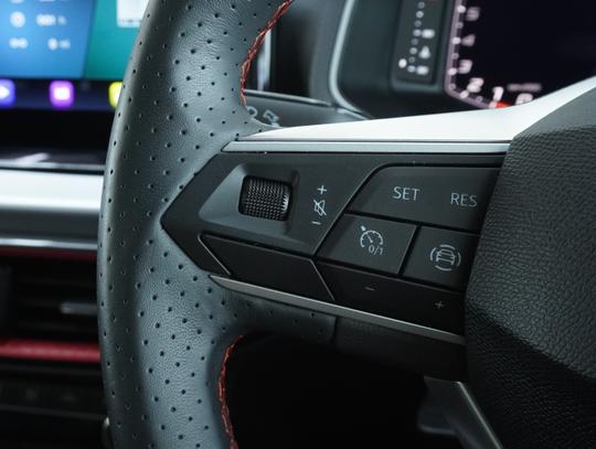 SEAT ARONA Photo 589a5d3f-05da-4a9a-851d-abf7720eeacd.jpg