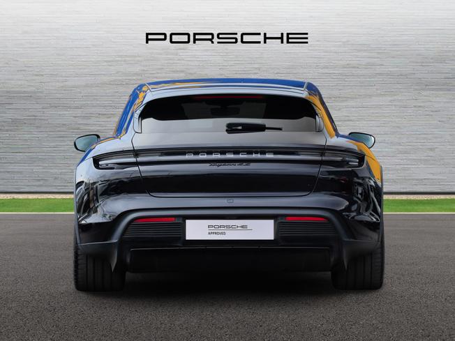PORSCHE Taycan Photo 7