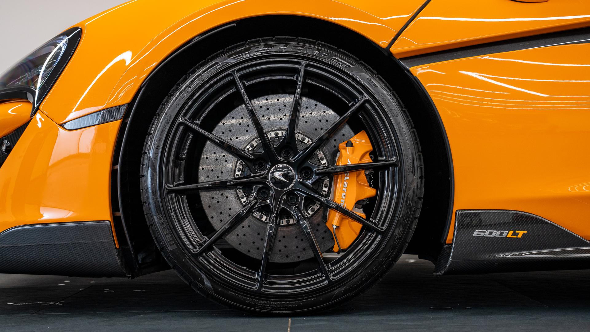 McLaren 600LT Photo 58bbee9d-d624-4ce1-9c87-773523d75ce1.jpg