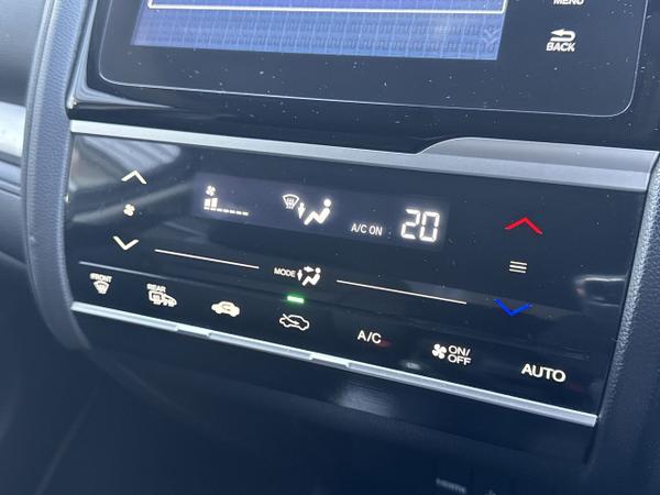 Honda Jazz Photo 15