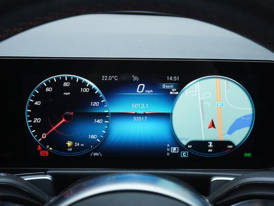 Mercedes-Benz GLB Photo 58d863ca-9df5-446f-99bc-6432a940f307.jpg