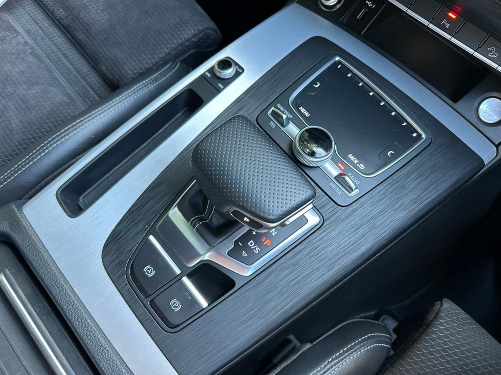 Used Audi Q5 LM69NXA 33