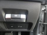 Jaguar XE Photo 12
