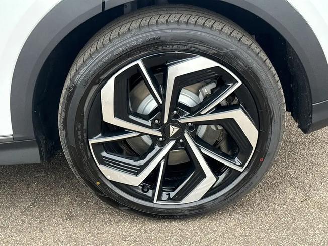 CHANGAN Deepal S07 Photo 23
