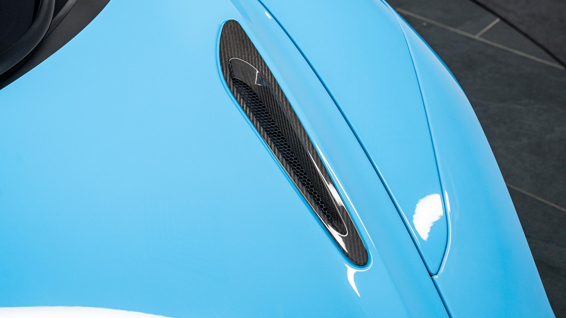 McLaren 765LT Photo 59358ac3-4820-4a02-8f61-ccdf991ce1d0.jpg