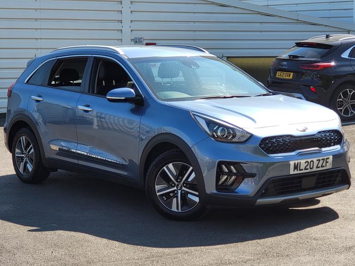 Kia Niro 1.6 GDi 3 PHEV in Horizon Blue £20,994