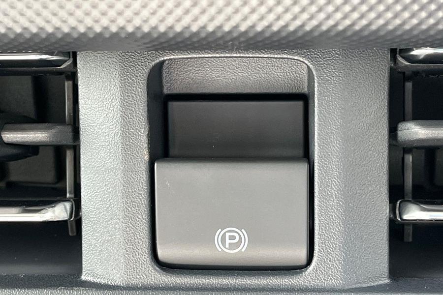 Ford TRANSIT CUSTOM Photo 59389cf4-38d6-4b47-b986-093016ead186.jpg