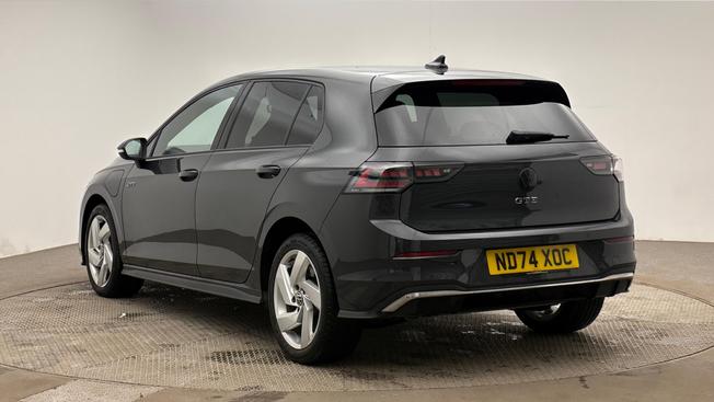 VOLKSWAGEN Golf Photo 3