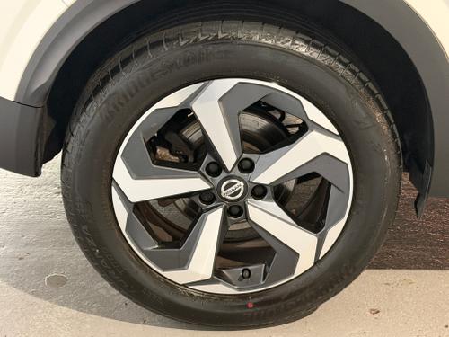 Nissan Qashqai Photo 5971bbd8-1f2d-4419-b42f-3508a53bc3fc.jpeg