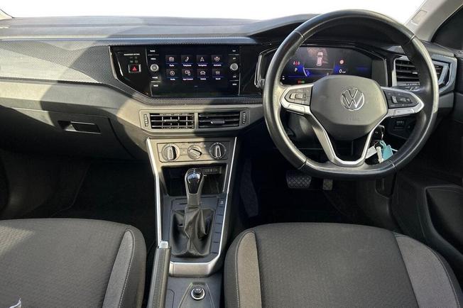 VOLKSWAGEN Polo Photo 12