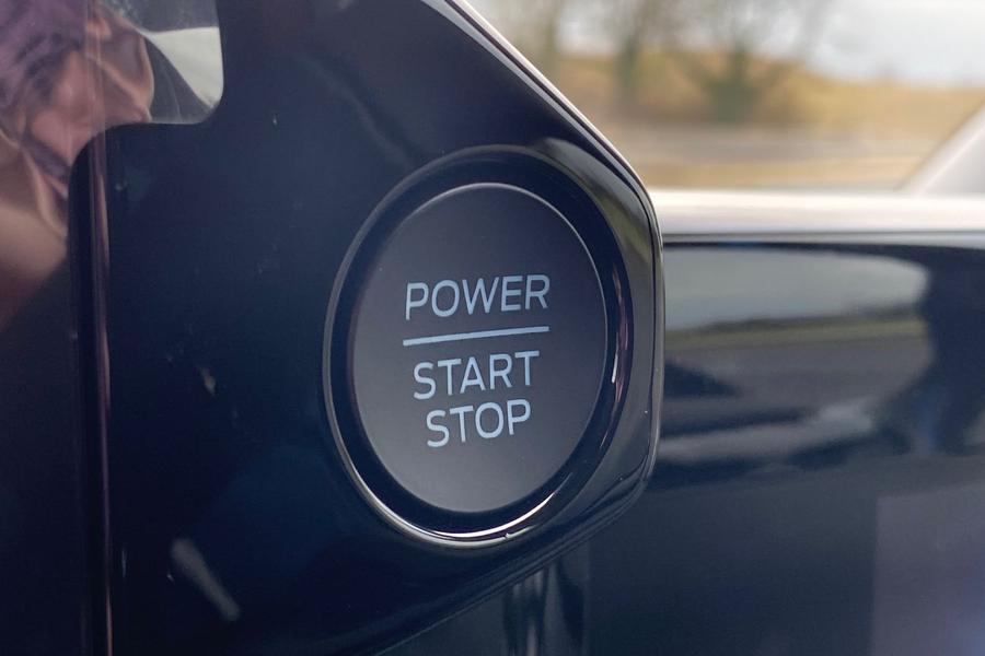 Ford TRANSIT CUSTOM Photo 5982556d-7f73-48a6-94db-71fe99abac8f.jpg