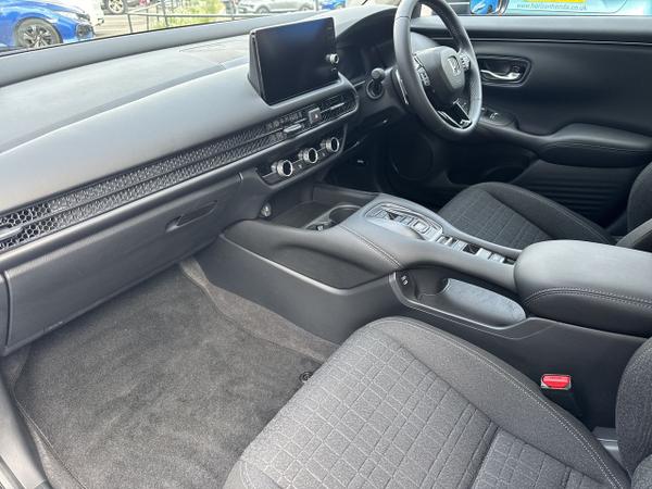 Honda ZR-V Photo 1
