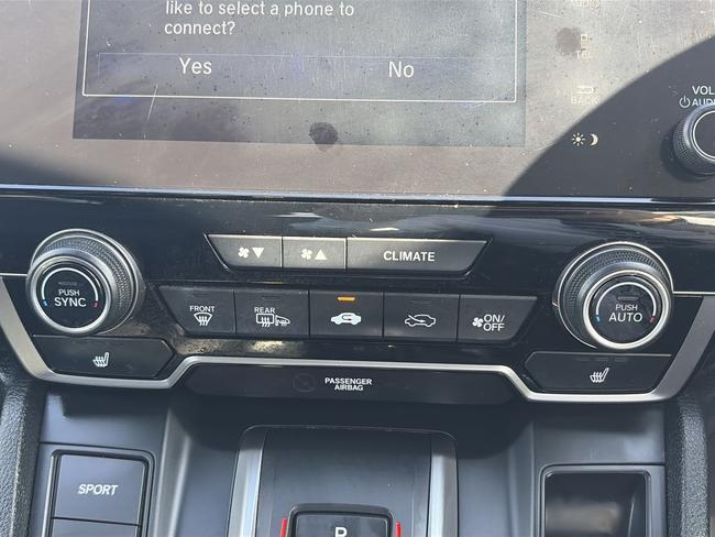 Honda CR-V Photo 59aa38d5-1b9c-428b-a4f1-b49489e2d3a7.jpg