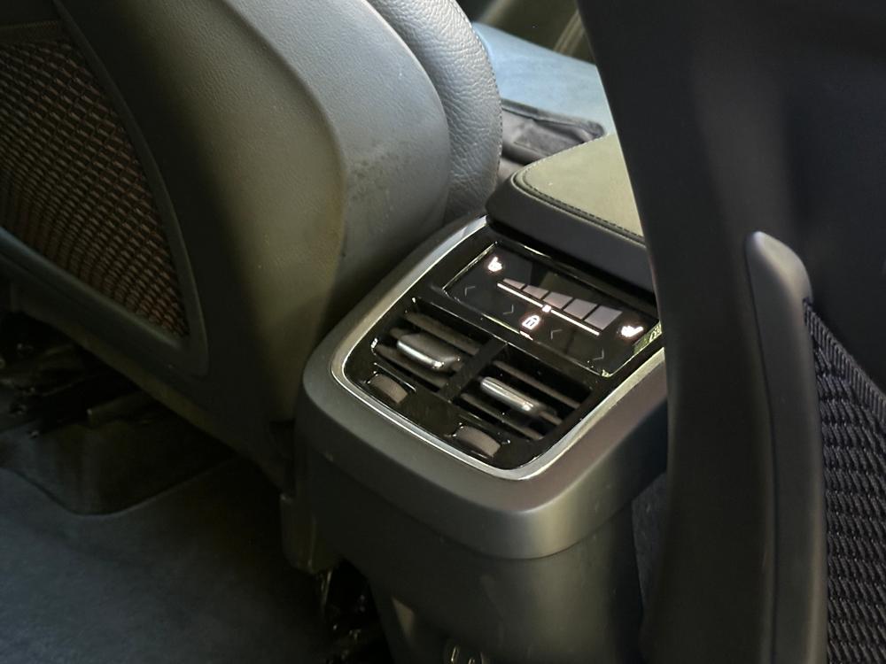 Used Volvo XC90 WF23THK 32