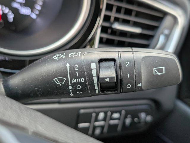 Kia XCeed Photo 59b67ff4-56b5-4839-ba9d-c9e52d8f0a07.jpg