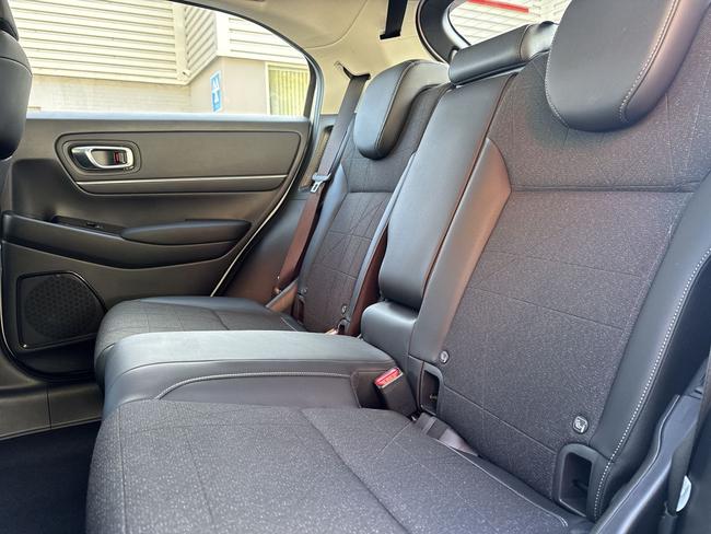 Honda HR-V Photo 59be88d4-2c18-45fa-9826-a55ef835097b.jpg