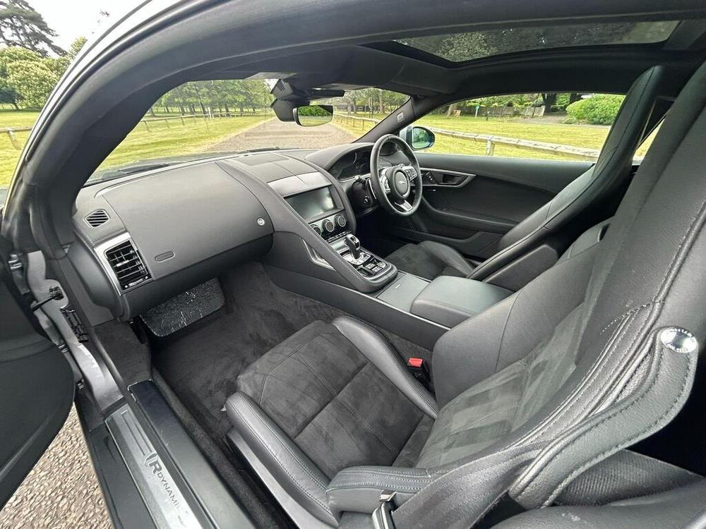 Used Jaguar F-Type MT21VLA 32