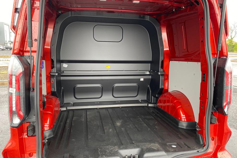 Used Ford TRANSIT CUSTOM 5