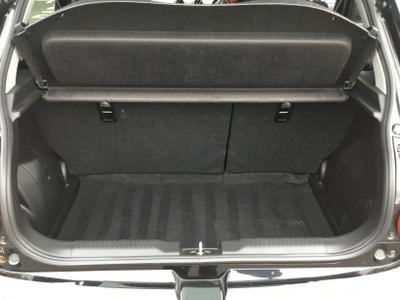 Suzuki Swift Photo 15