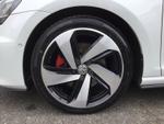 Volkswagen Golf Photo 11