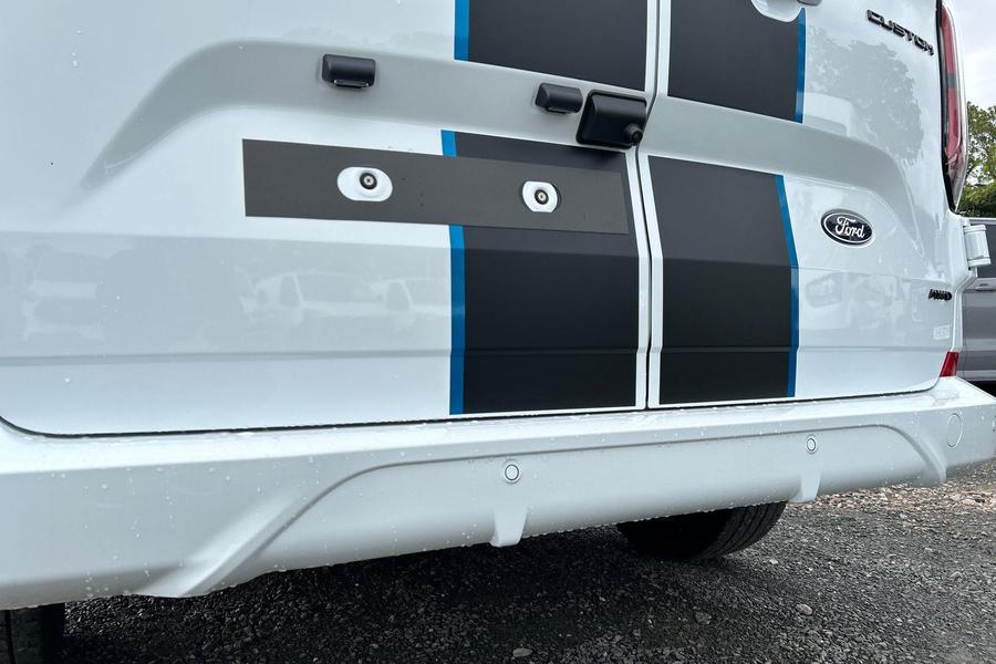 Ford TRANSIT CUSTOM Photo 59f392c8-cc0e-454f-aec4-d6f5ccc363bc.jpg