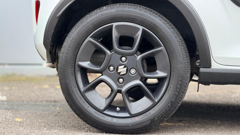 Used Suzuki Ignis VU22TTK 4