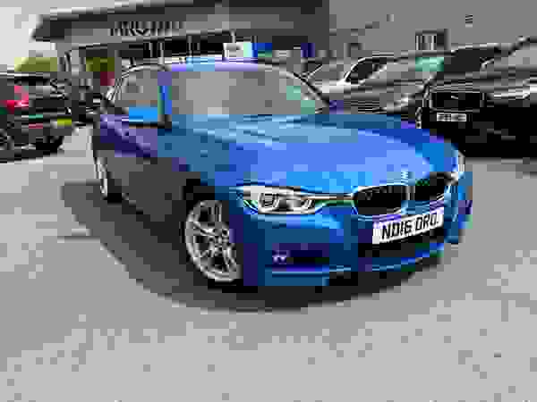 Used 2016 BMW 3 SERIES 340i M Sport 5dr Step Auto Blue at Chippenham Motor Company