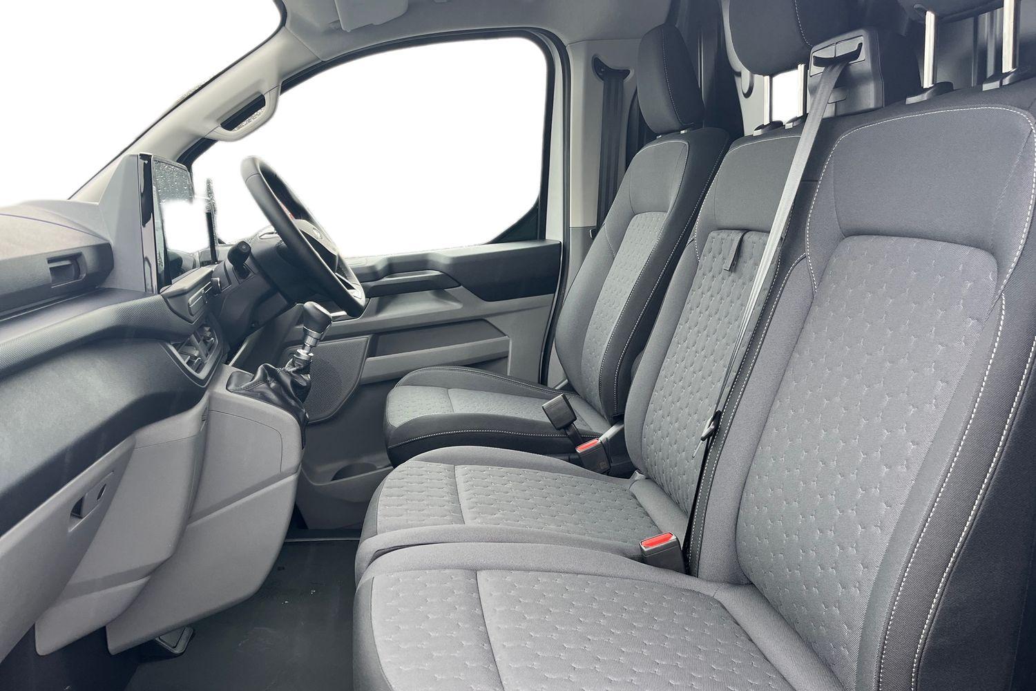 Ford TRANSIT CUSTOM Photo 10