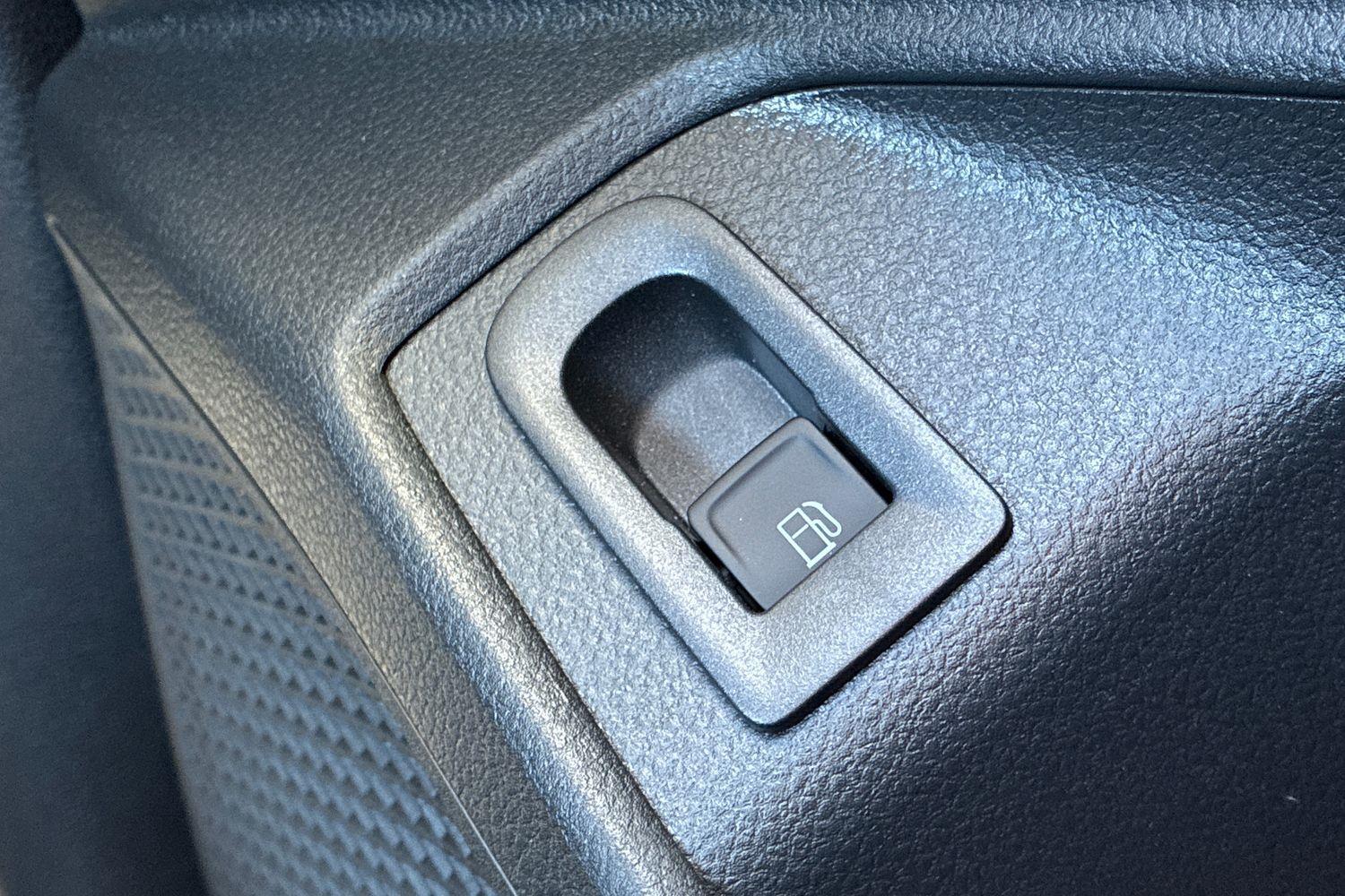 Ford CONNECT Photo 35